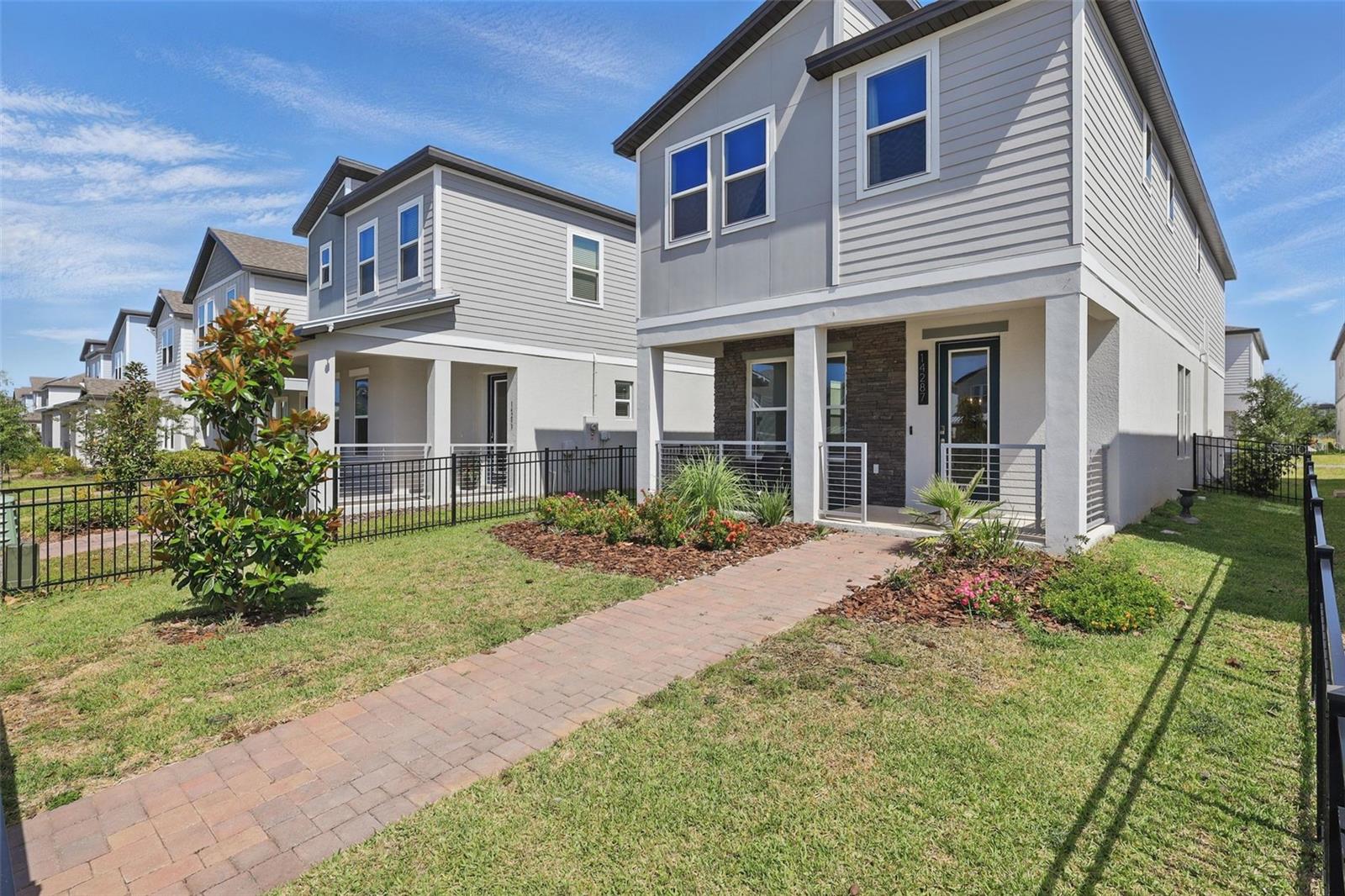 Image 39 of 41 For 14287 Braemar Street