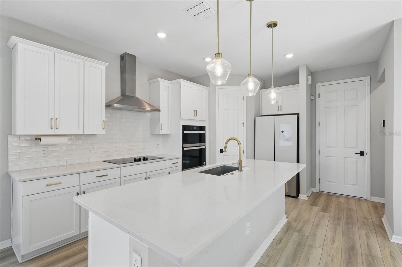 Image 9 of 41 For 14287 Braemar Street