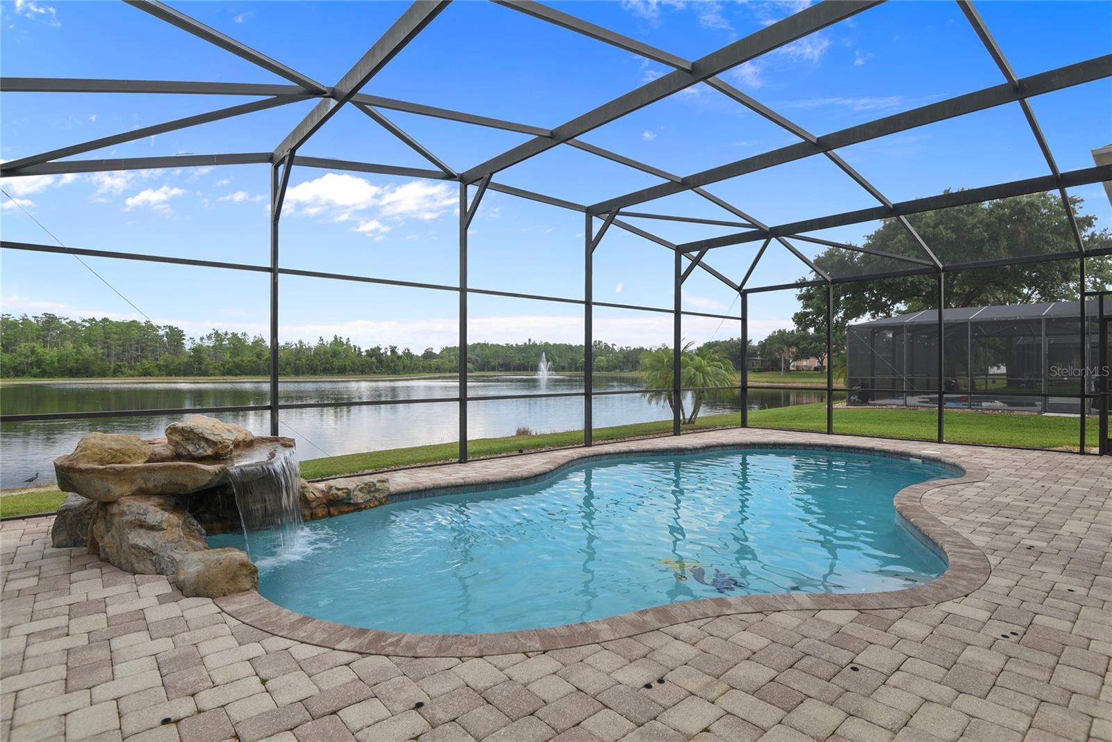 Image 30 of 39 For 850 Spring Oak Circle