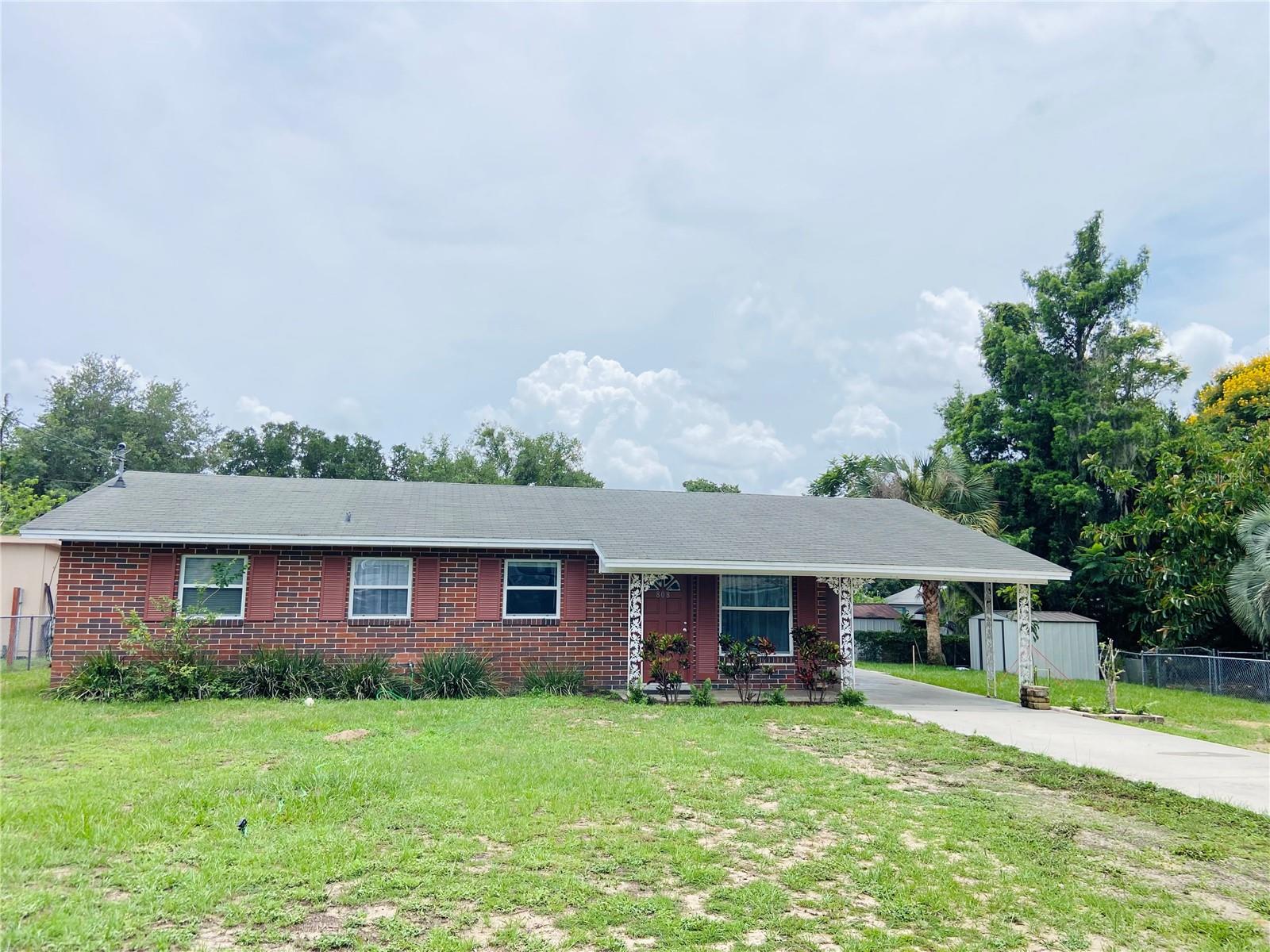 Image 3 of 13 For 808 Carol Court