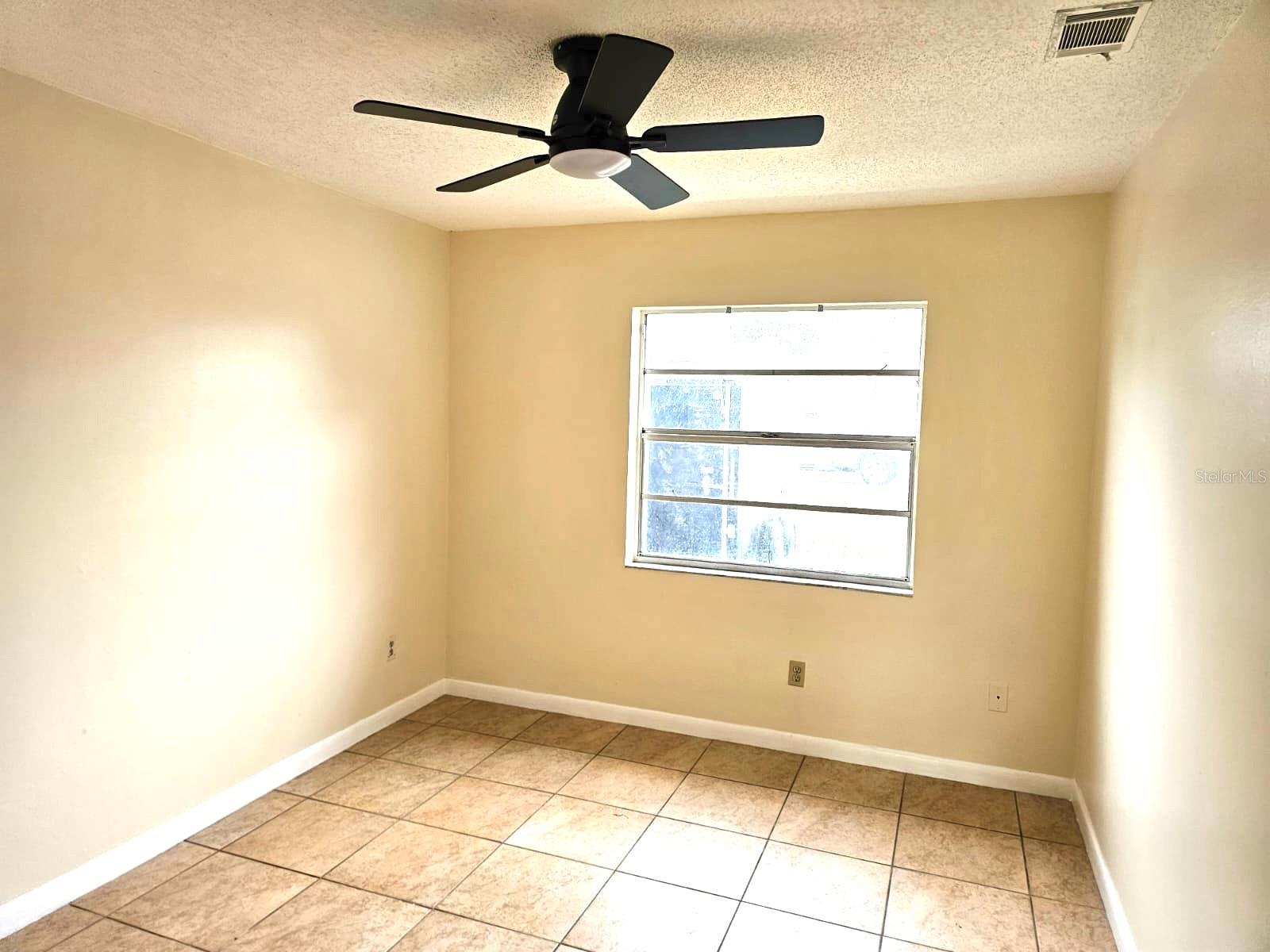 Image 8 of 23 For 2202 Whitney Place