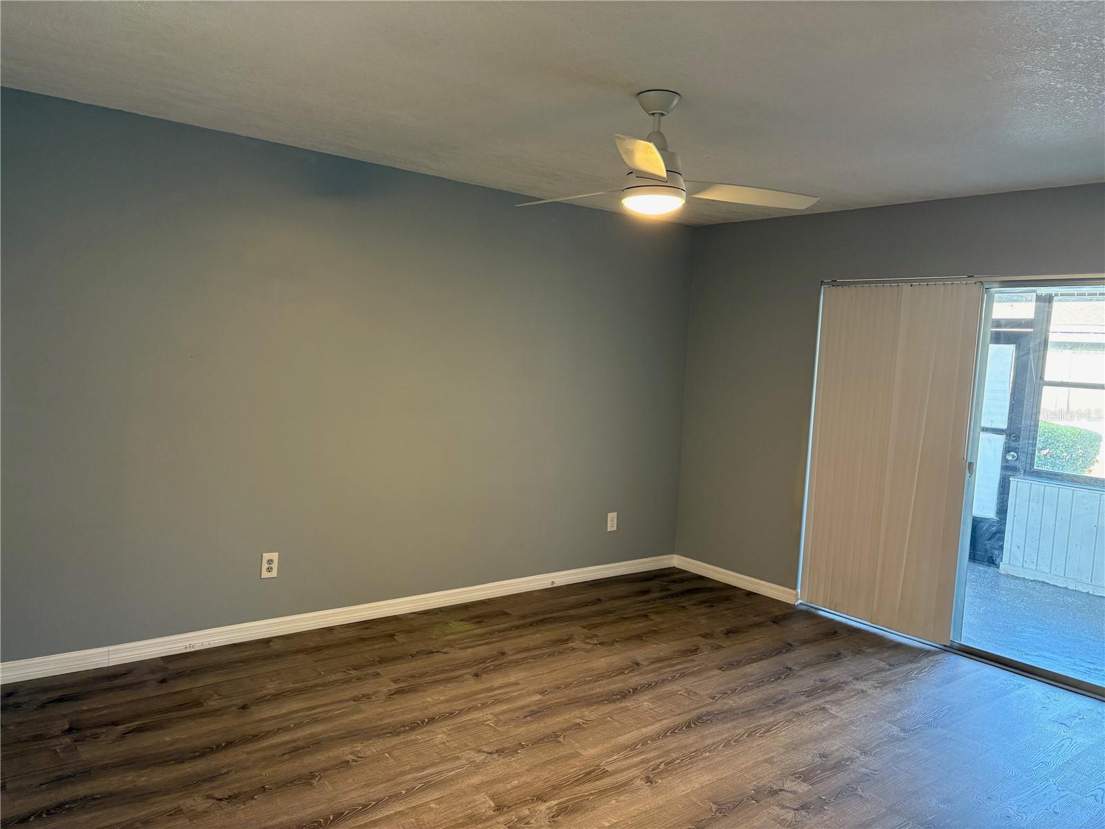 Image 10 of 20 For 10317 Lazy Lake Drive