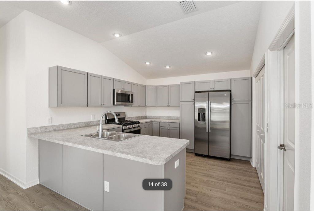 Image 12 of 38 For 1746 Brody Court