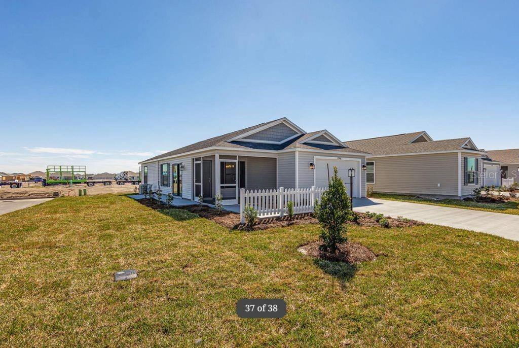 Image 35 of 38 For 1746 Brody Court