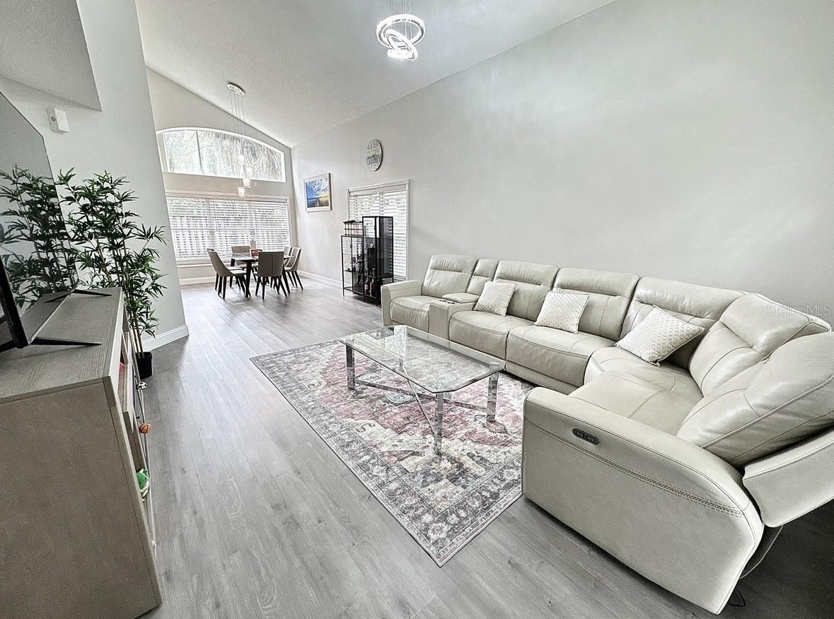 Image 13 of 48 For 2904 Cayenne Avenue