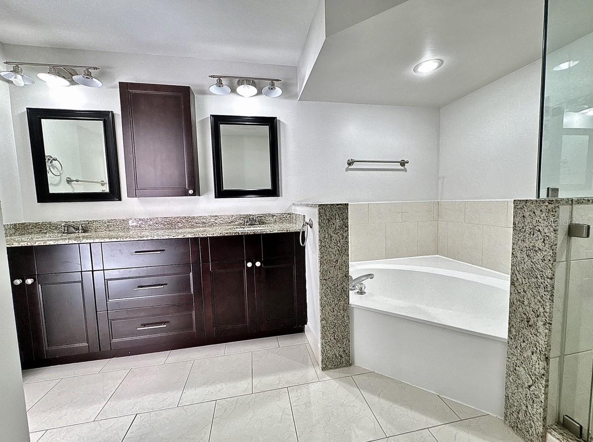 Image 34 of 48 For 2904 Cayenne Avenue