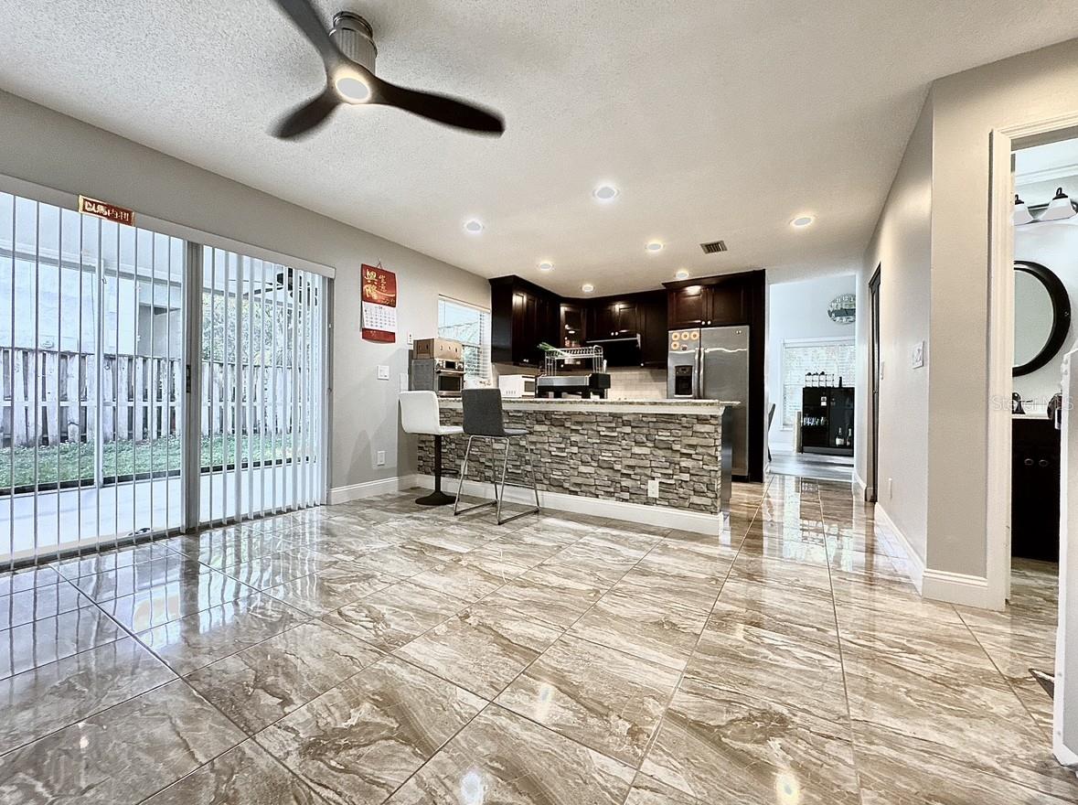 Image 35 of 48 For 2904 Cayenne Avenue