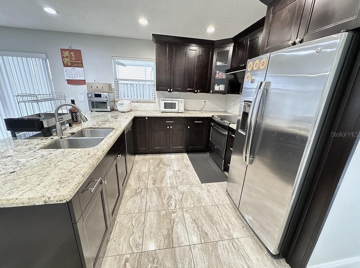 Image 42 of 48 For 2904 Cayenne Avenue