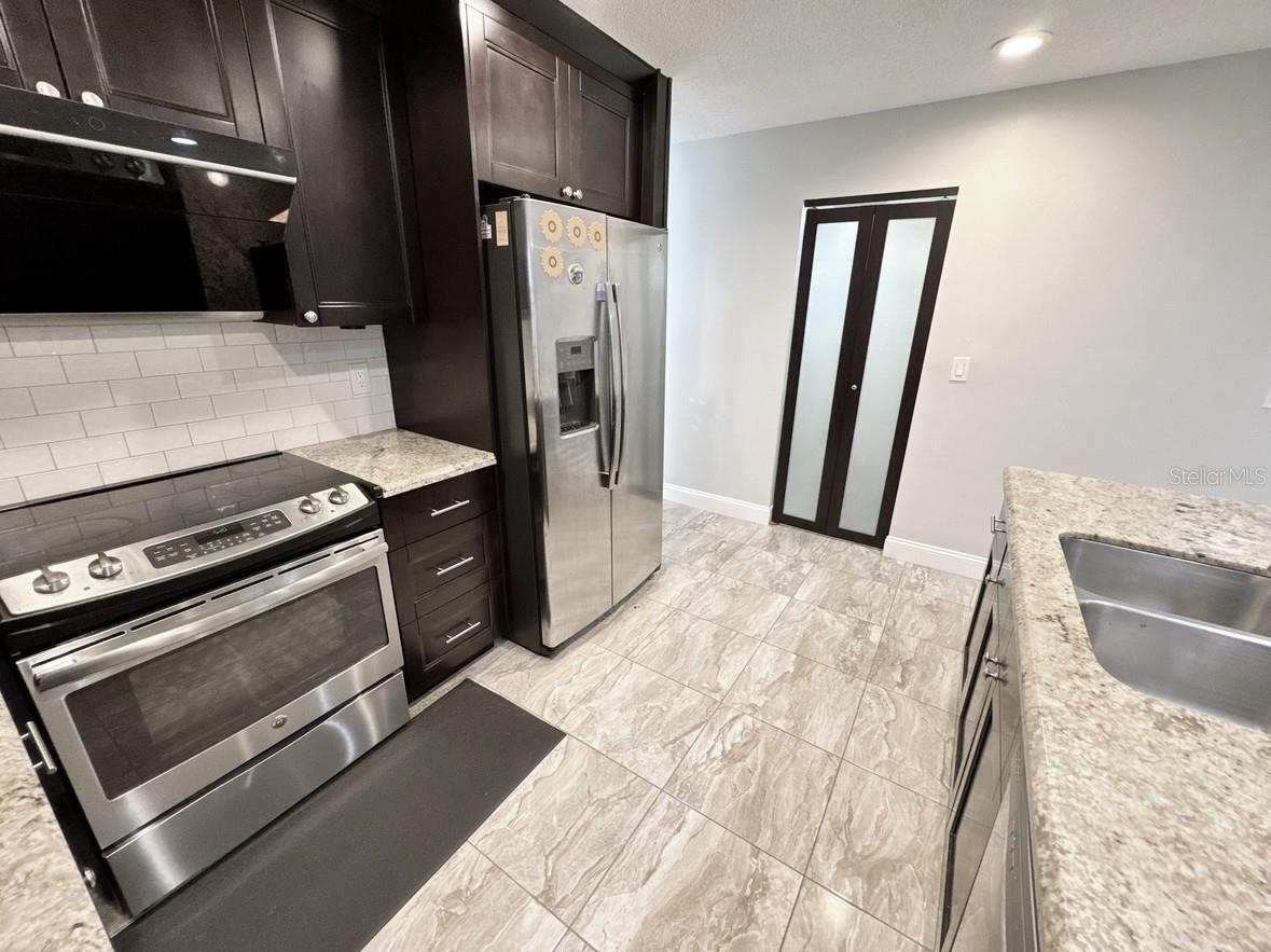 Image 47 of 48 For 2904 Cayenne Avenue
