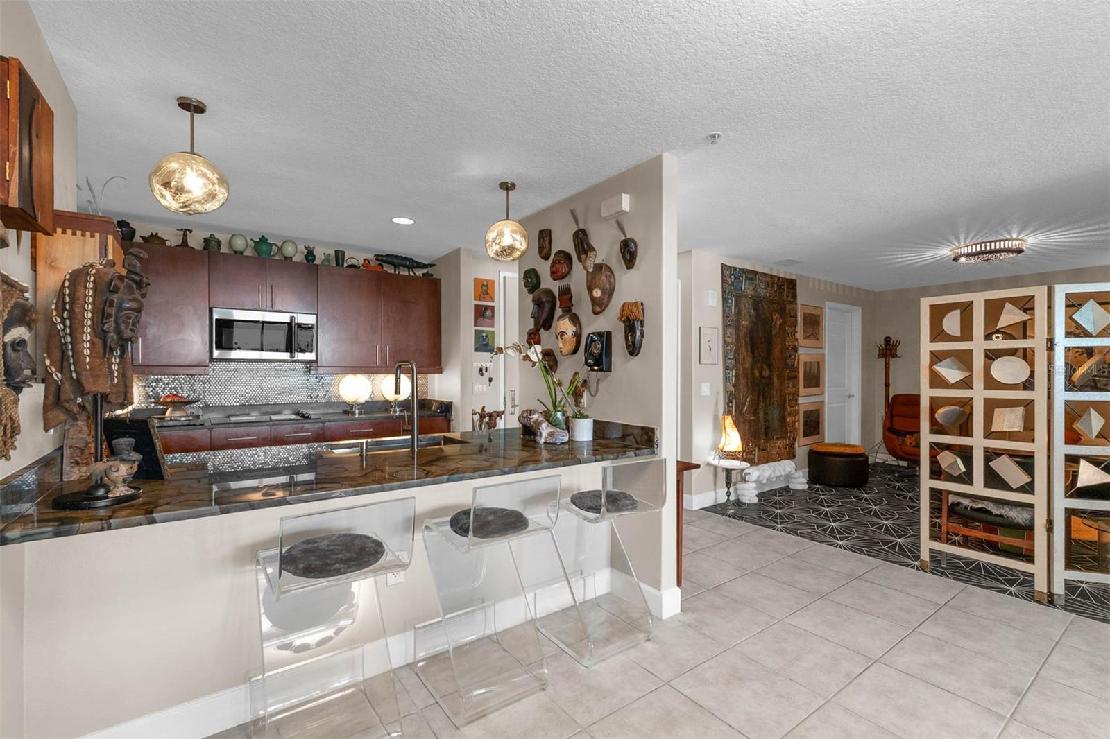 Image 8 of 27 For 100 Eola Drive 1005