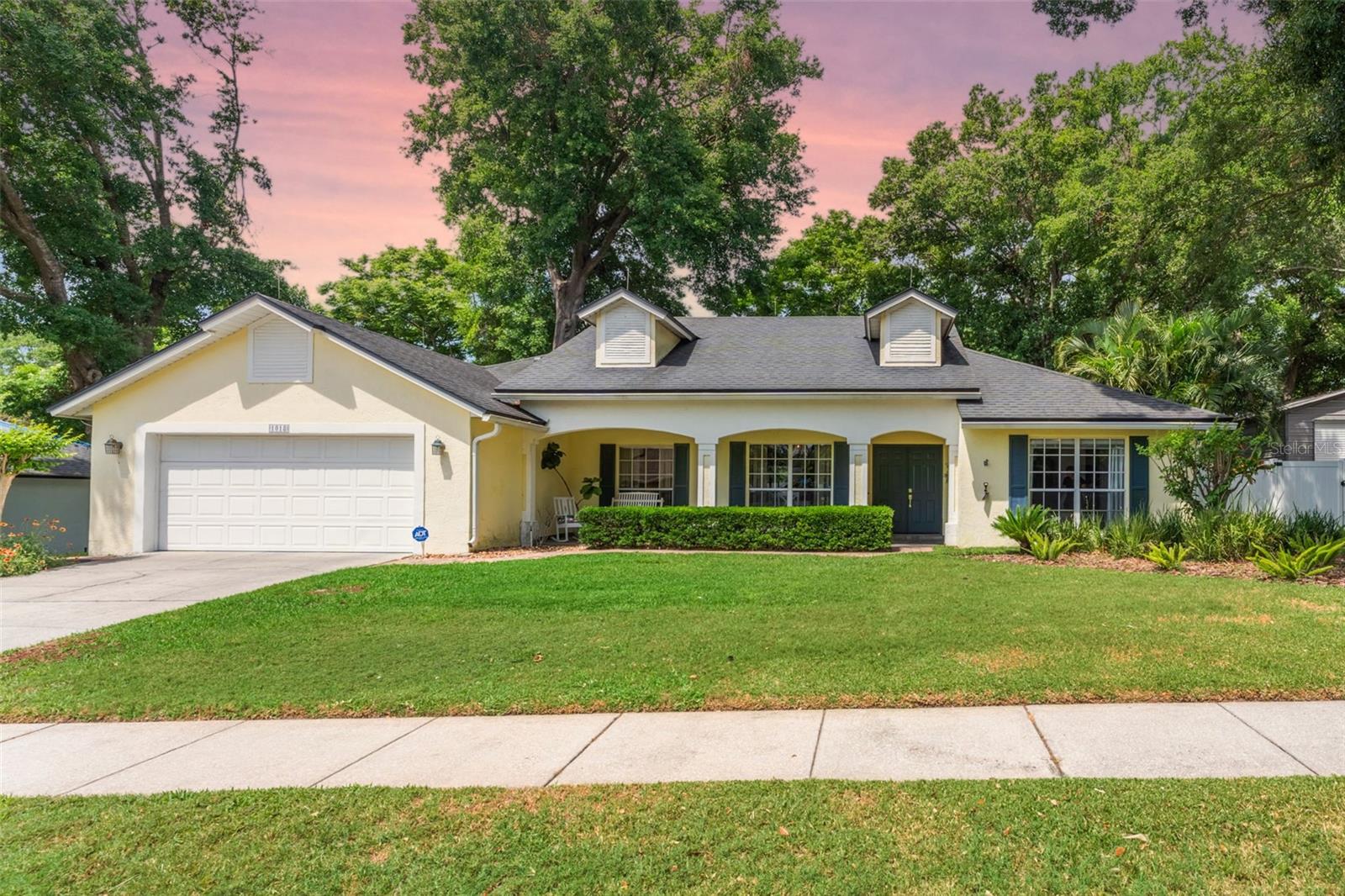 Details for 1018 Featherstone Circle, OCOEE, FL 34761
