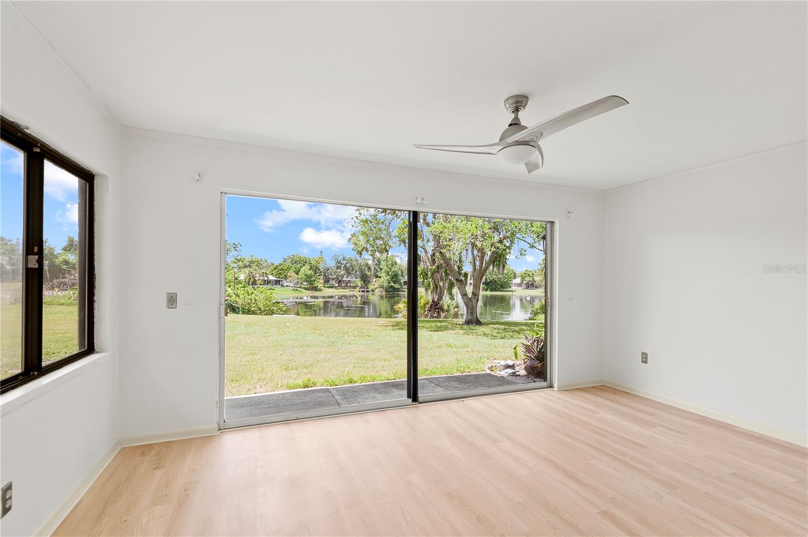 Image 15 of 28 For 401 Reider Avenue