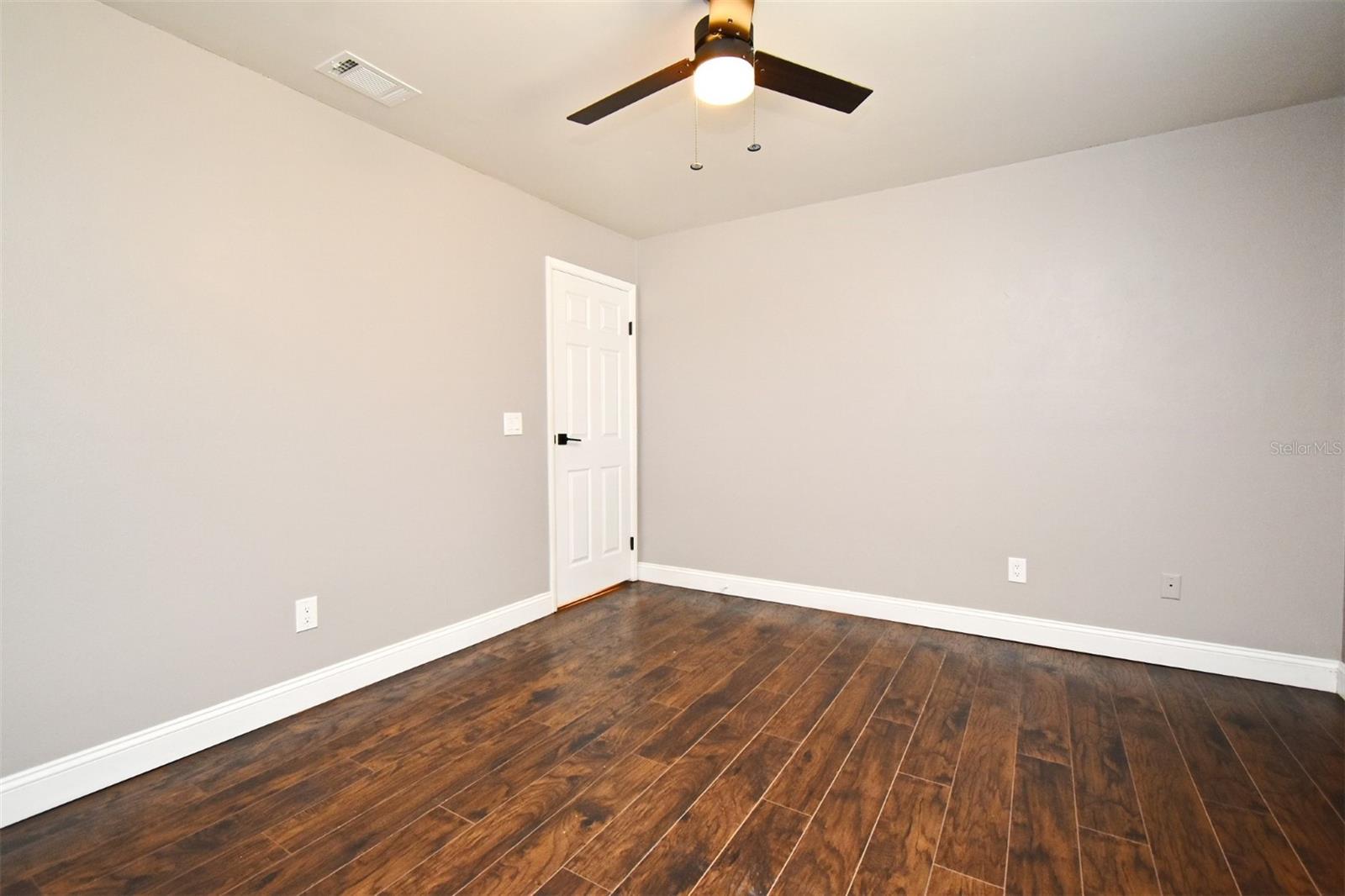 Image 20 of 50 For 1242 Ravida Woods Drive