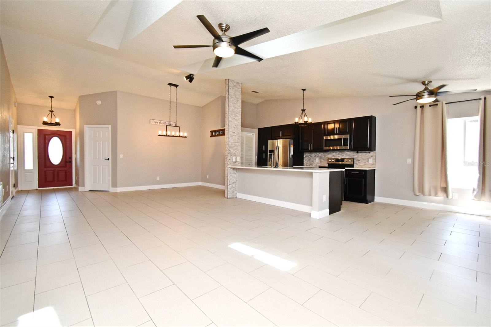 Image 5 of 50 For 1242 Ravida Woods Drive