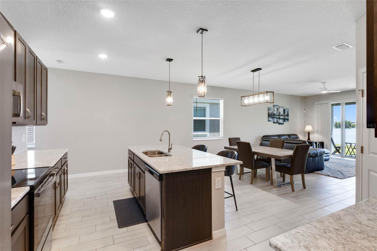 Image 9 of 64 For 6728 Great Bear Drive