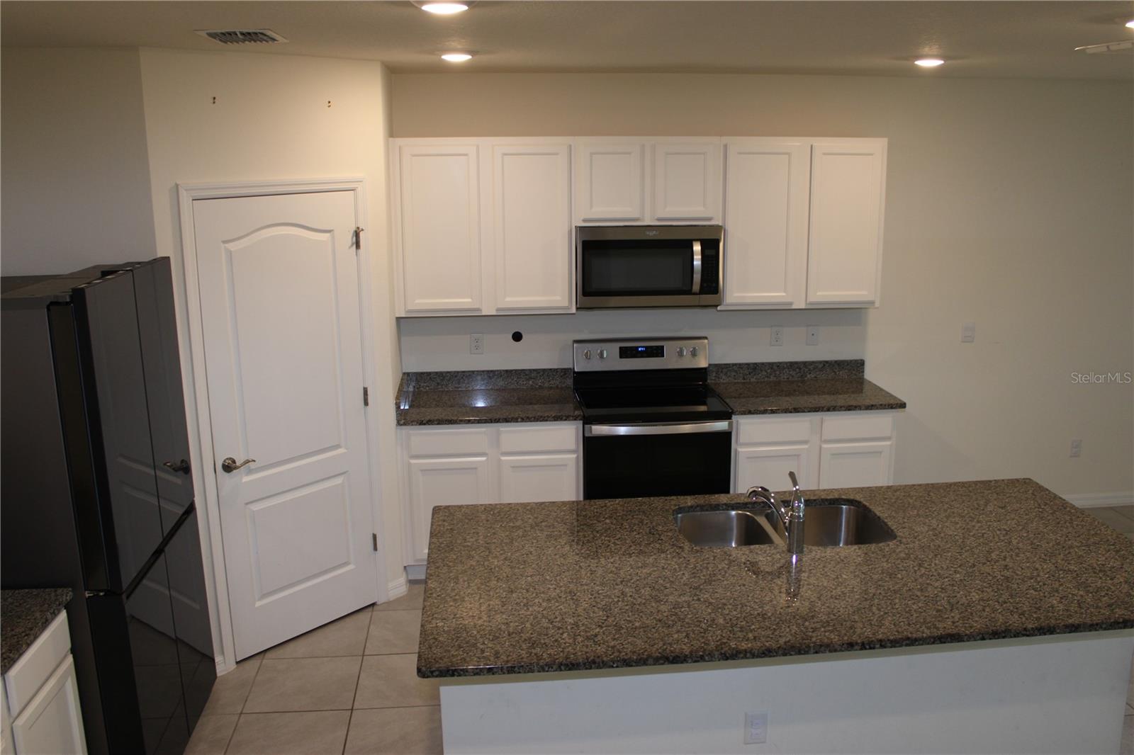 Image 5 of 16 For 11106 Amber Ridge Drive