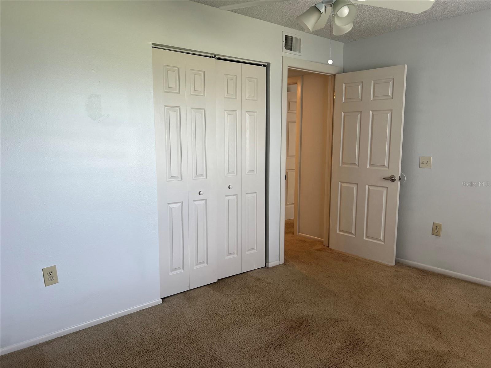 Image 12 of 13 For 1217 Bermuda Lakes Lane 105
