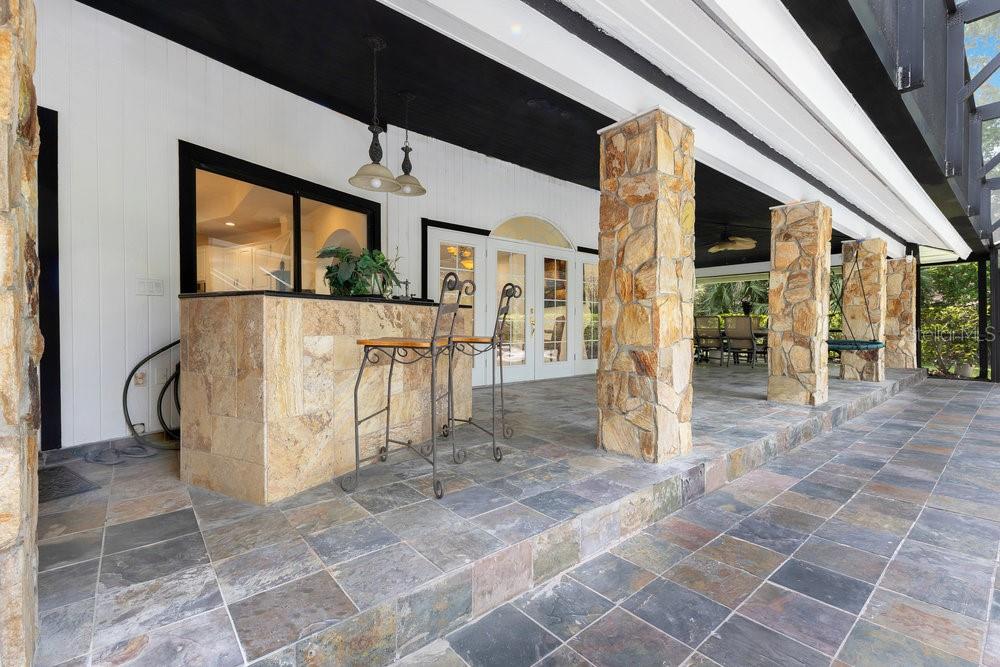 Image 23 of 36 For 2108 Silver Leaf Court