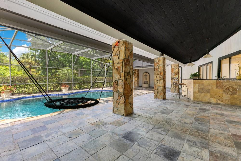 Image 25 of 36 For 2108 Silver Leaf Court