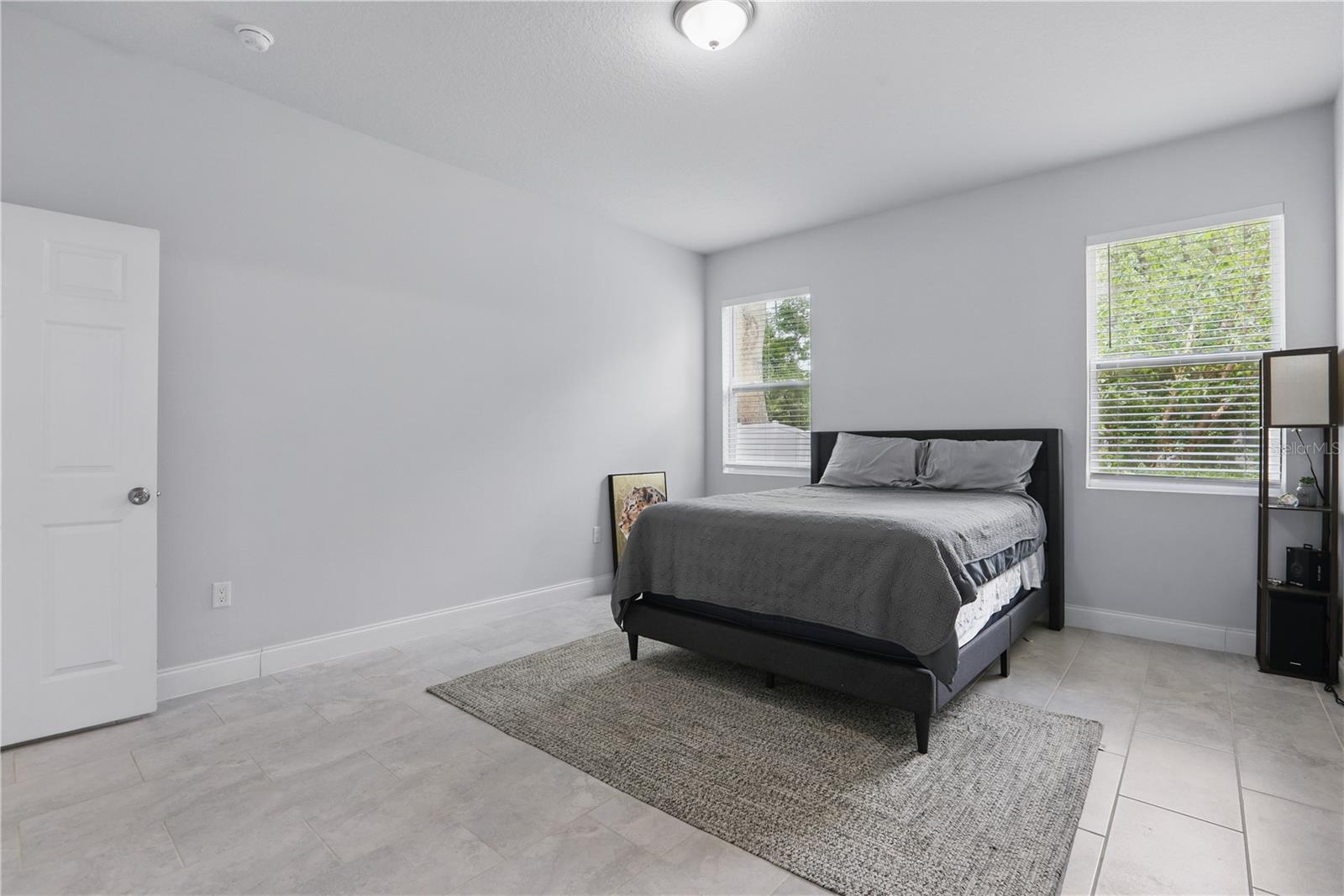 Image 13 of 26 For 2618 Sidney Avenue