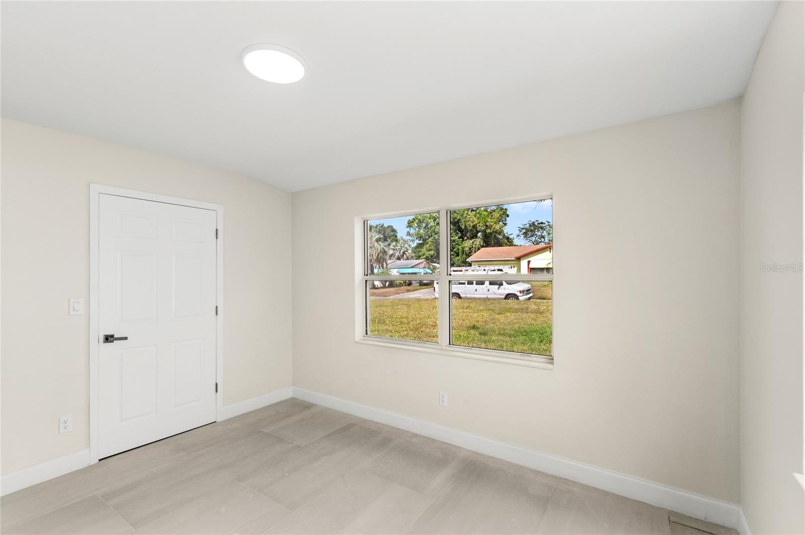 Image 22 of 43 For 4604 Shore Road