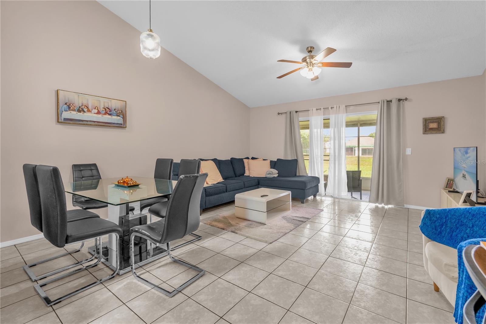Image 4 of 17 For 543 Azinger Circle