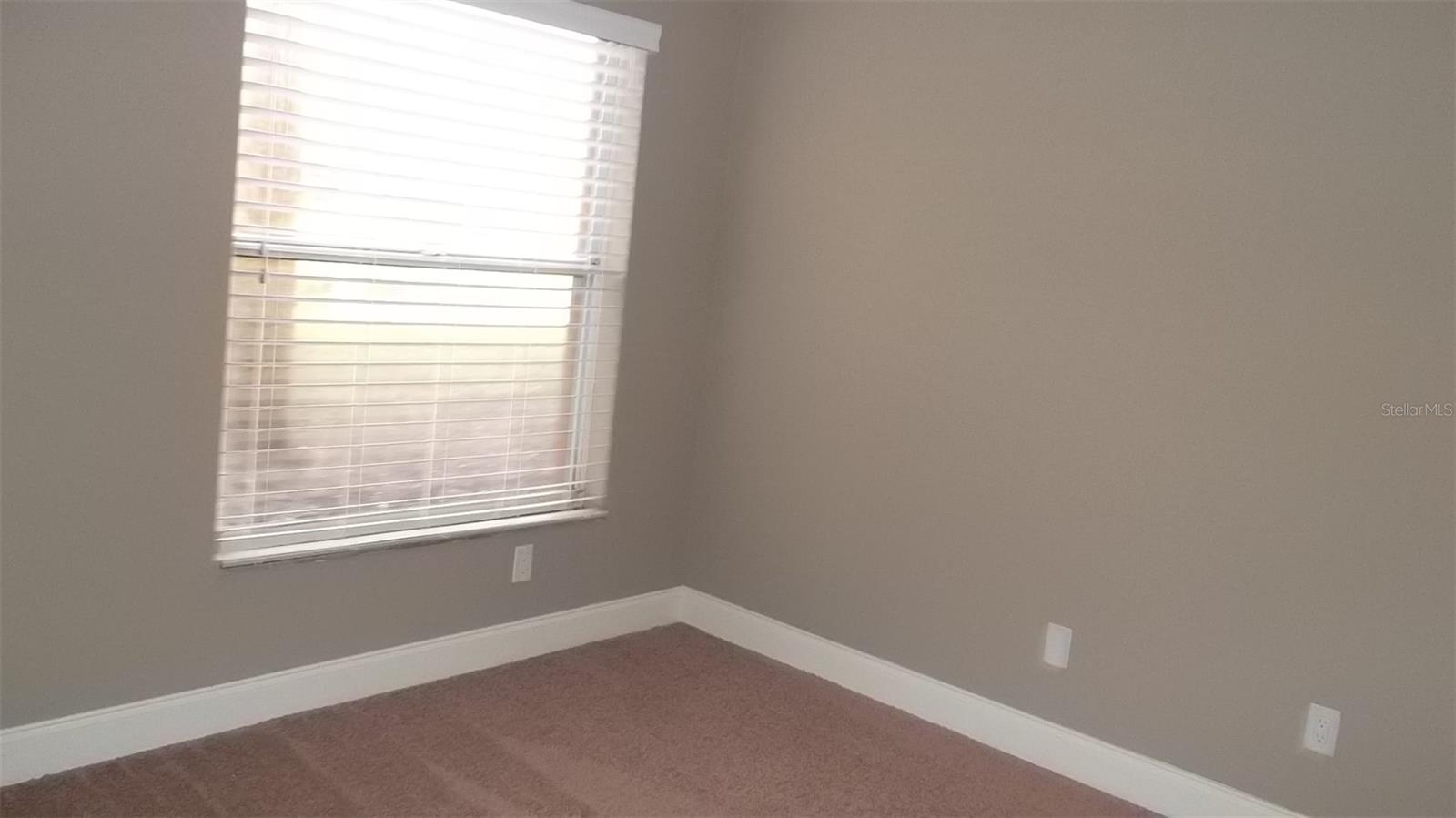 Image 12 of 23 For 5444 Michigan Street 5