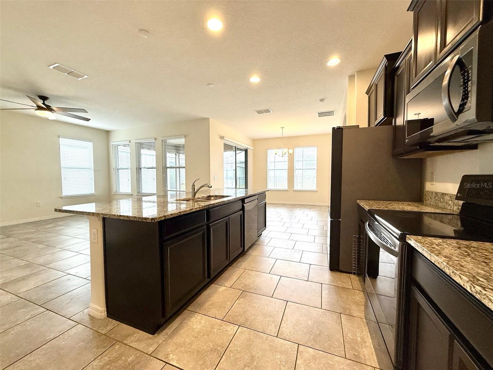 Image 11 of 29 For 274 Brunswick Drive