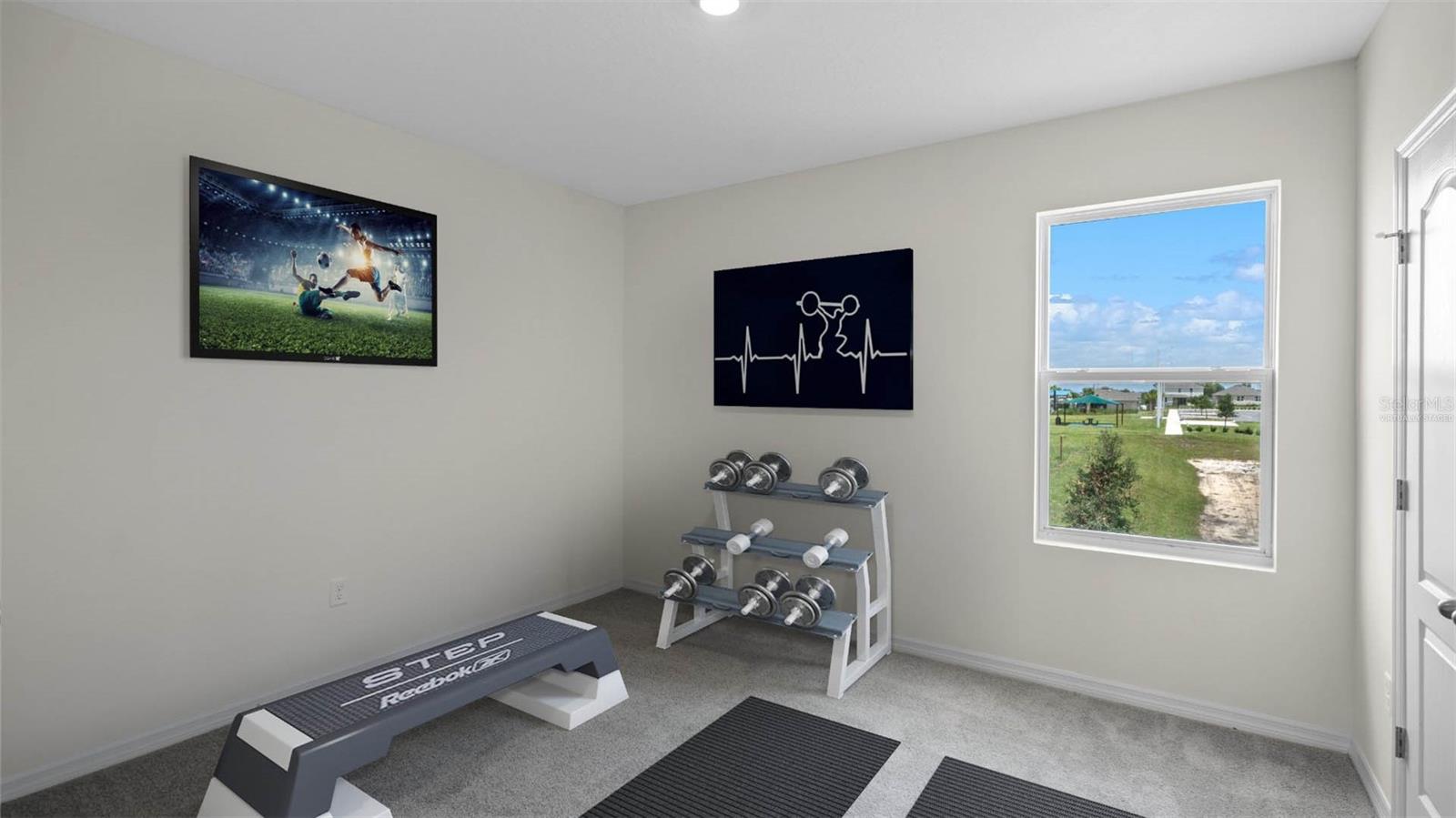 Image 12 of 12 For 699 Griffon Avenue