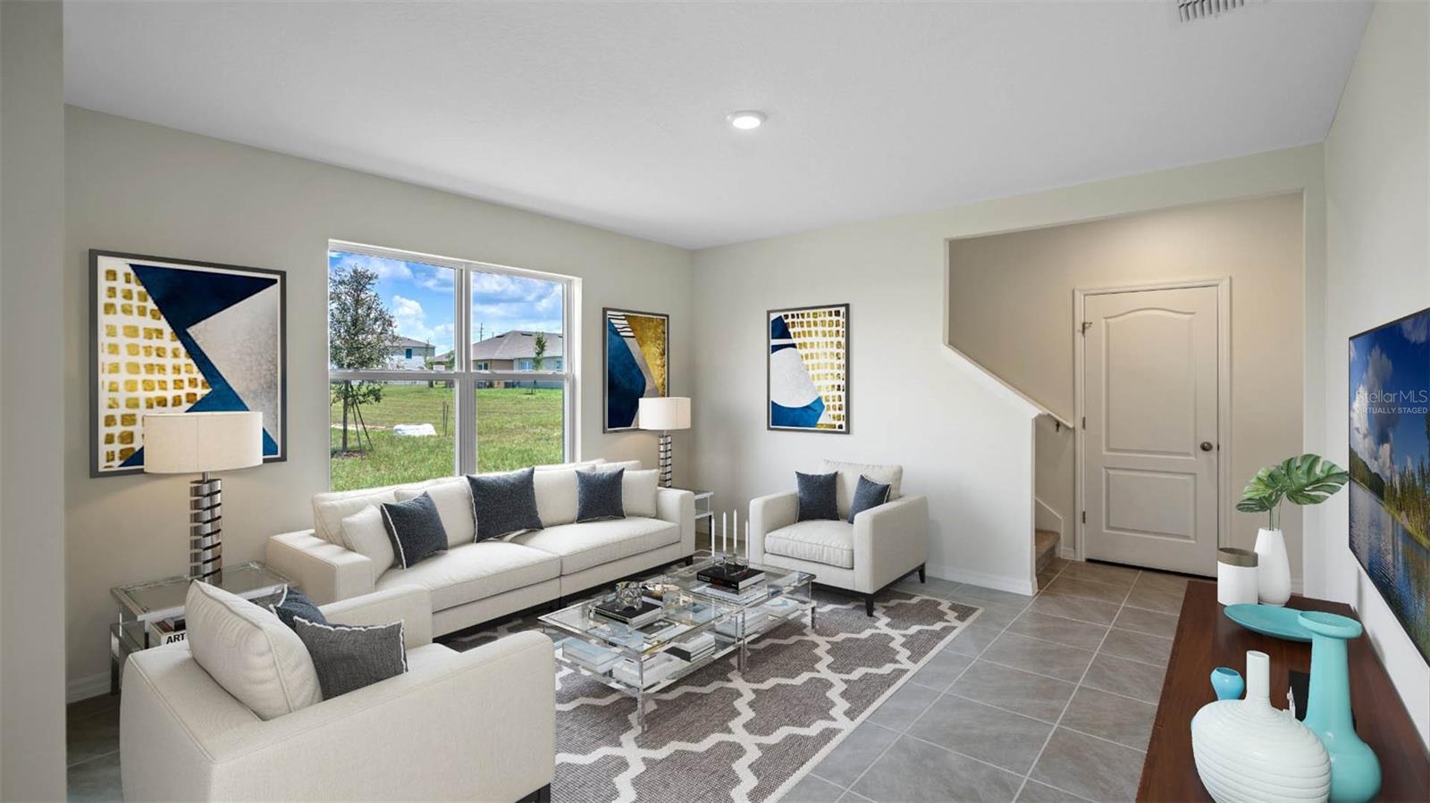 Image 5 of 12 For 699 Griffon Avenue