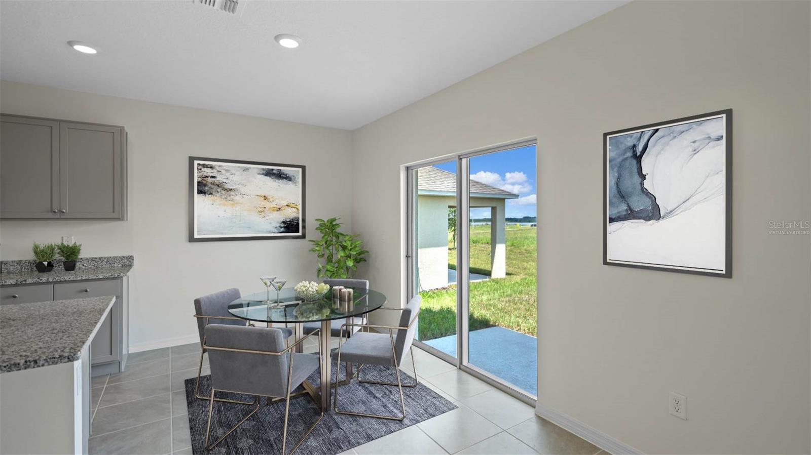 Image 6 of 12 For 699 Griffon Avenue