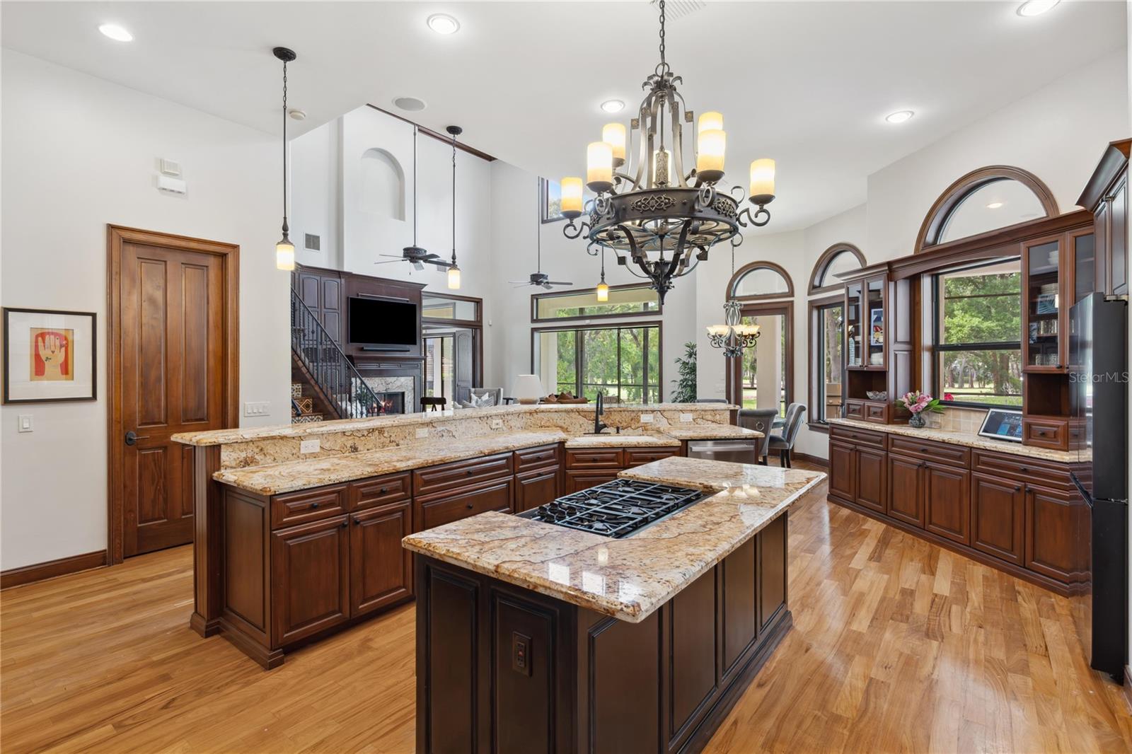 Image 22 of 58 For 1716 Greystone Court