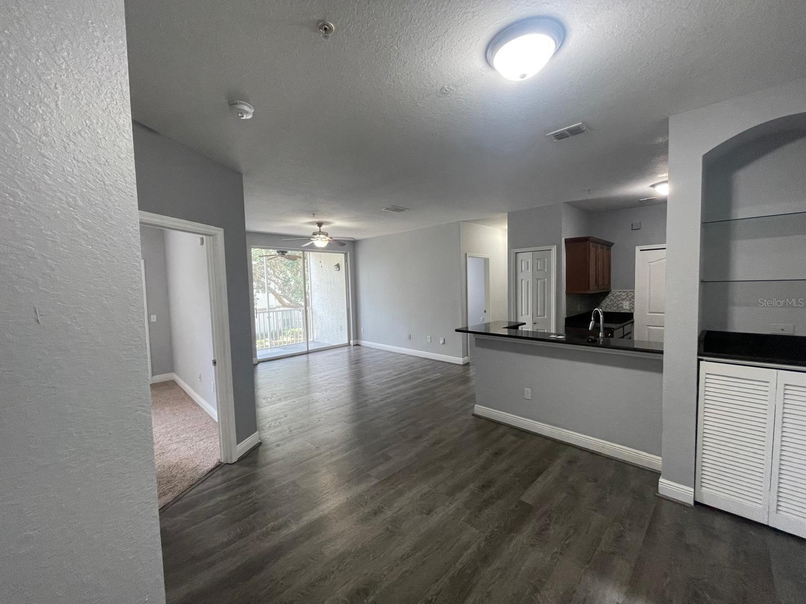 Image 16 of 48 For 2537 Maitland Crossing Way 207