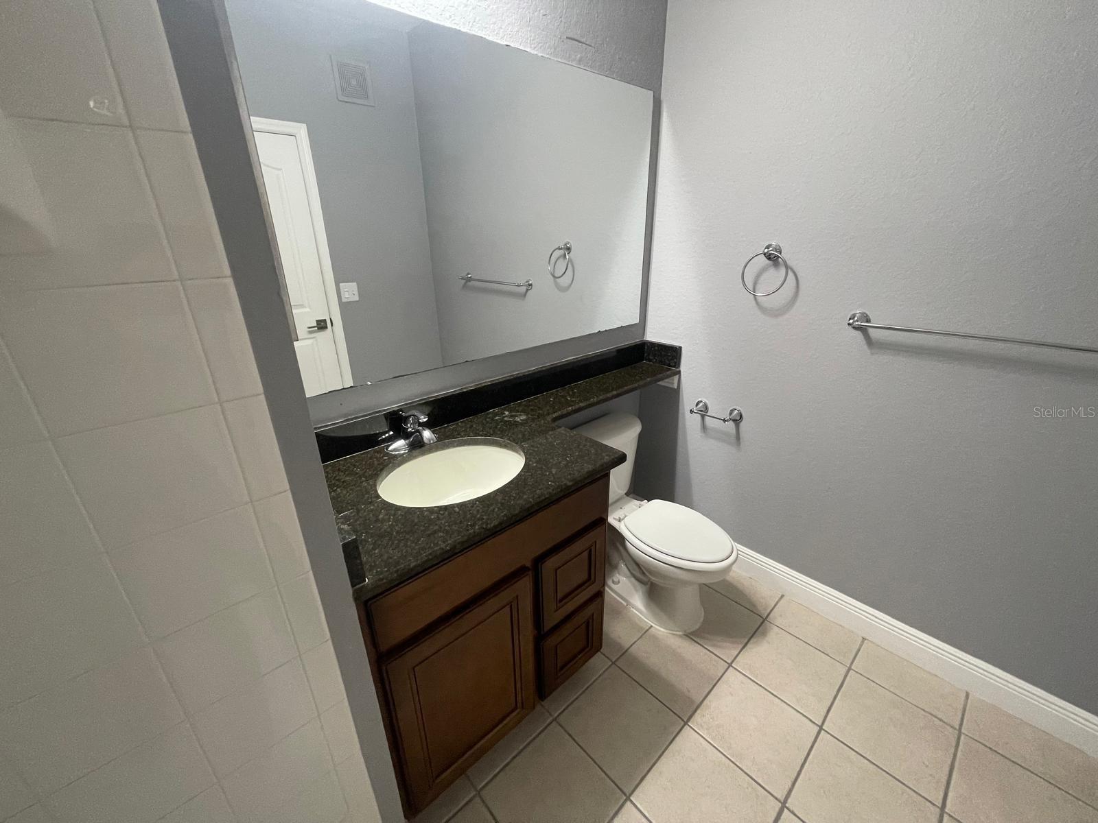 Image 32 of 48 For 2537 Maitland Crossing Way 207