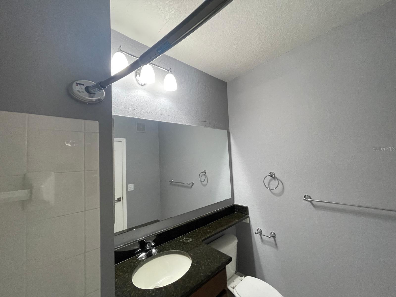 Image 33 of 48 For 2537 Maitland Crossing Way 207