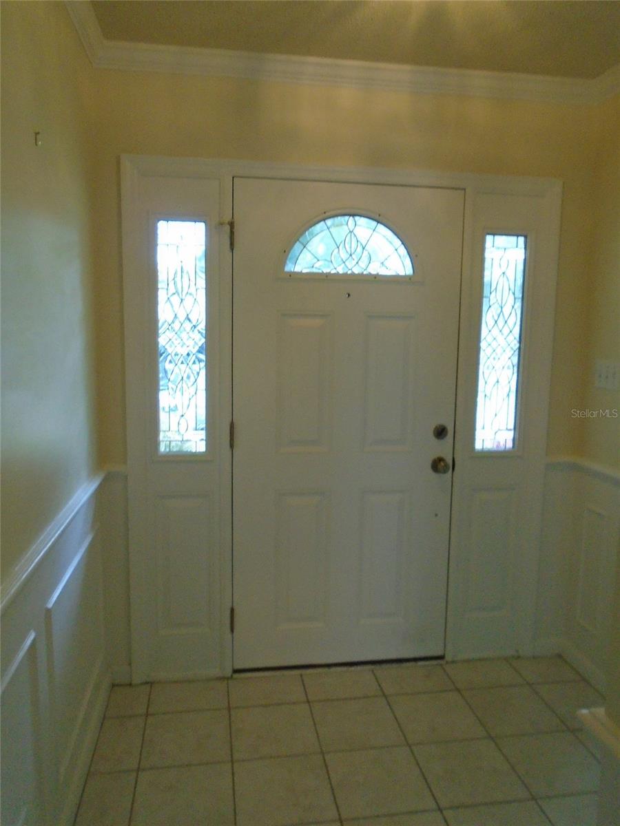 Image 2 of 21 For 2430 Deloraine Trail