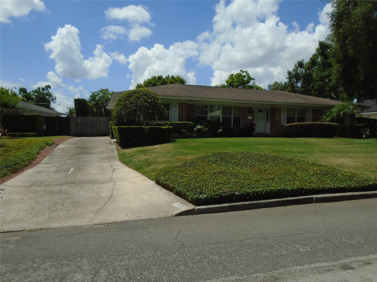 Image 21 of 21 For 2430 Deloraine Trail