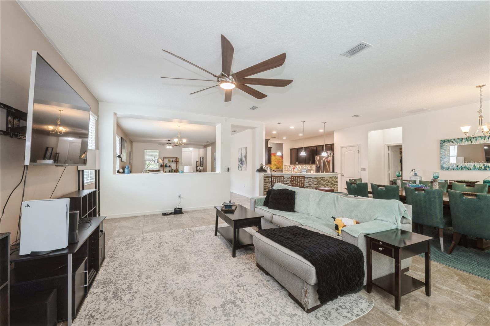 Image 14 of 50 For 2952 Boating Boulevard
