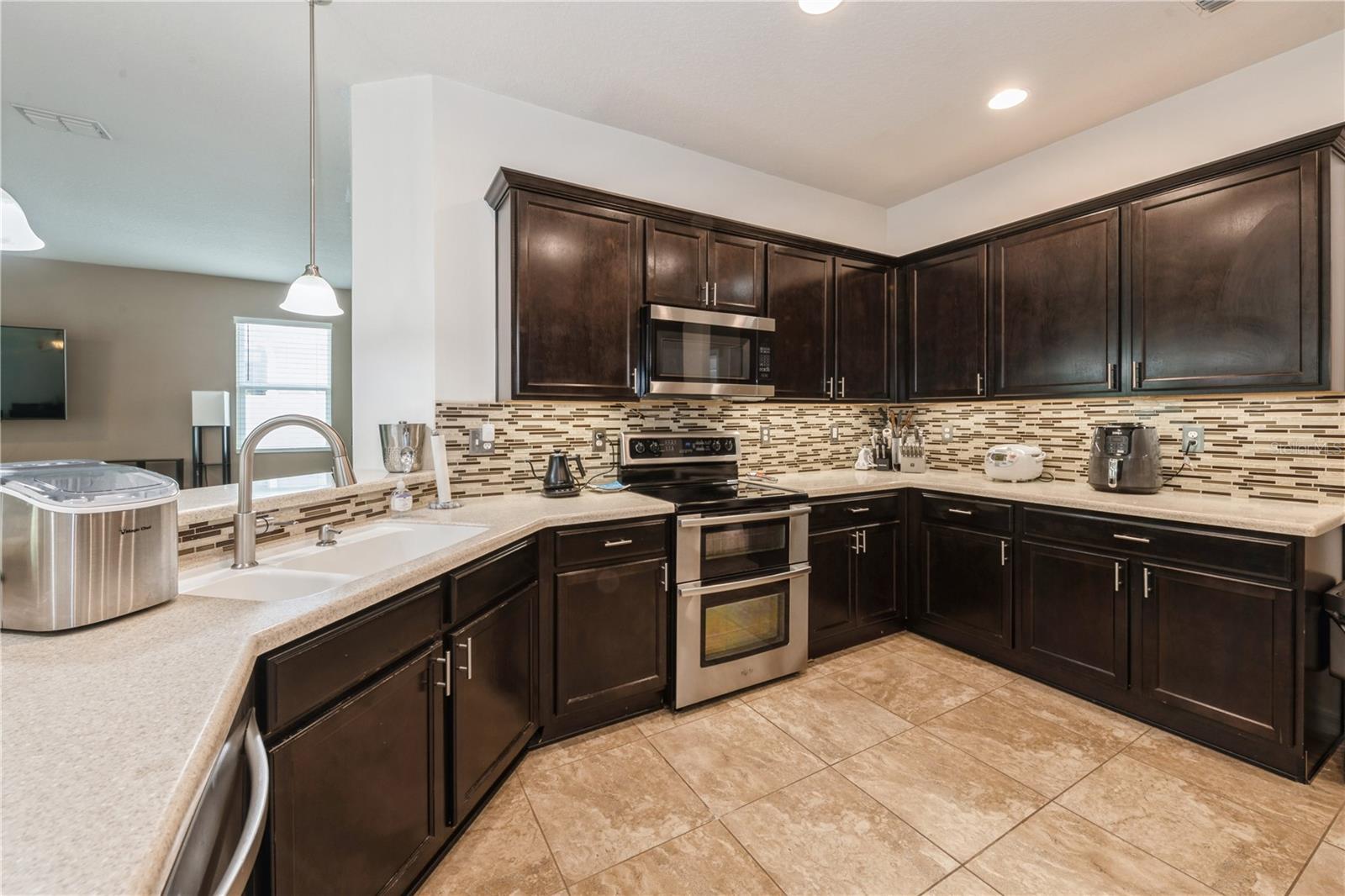 Image 20 of 50 For 2952 Boating Boulevard