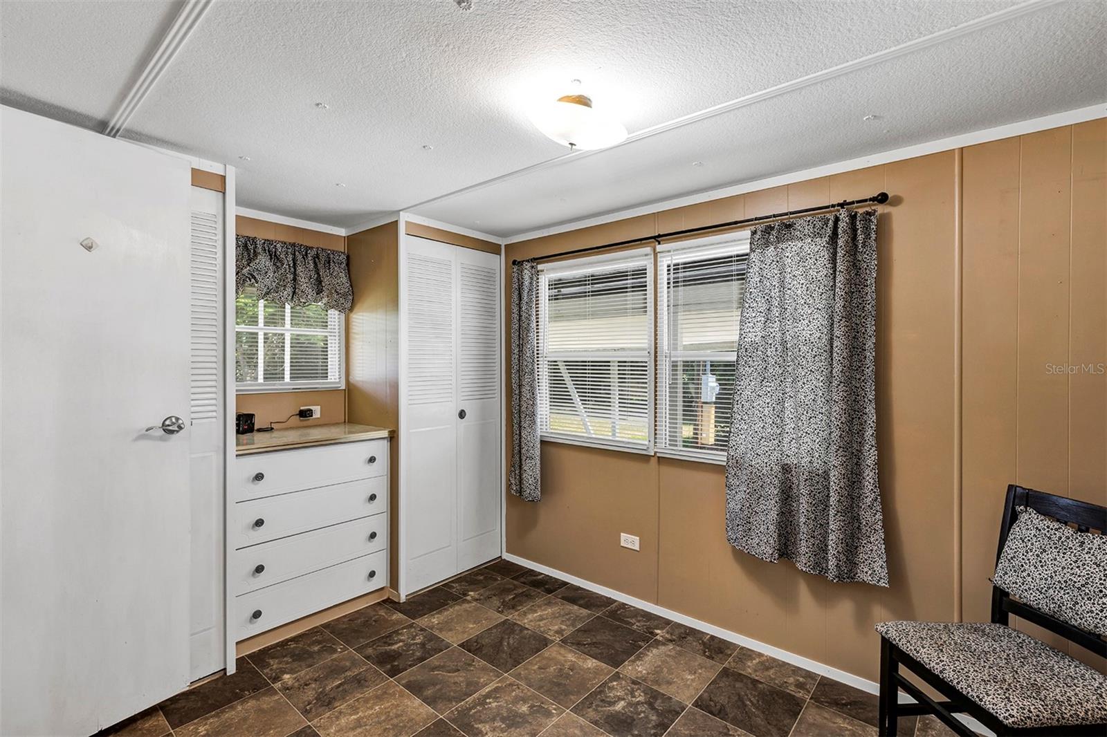 Image 22 of 45 For 26132 Fern Lane