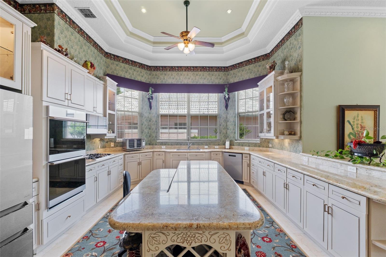 Image 27 of 84 For 7957 Park Place