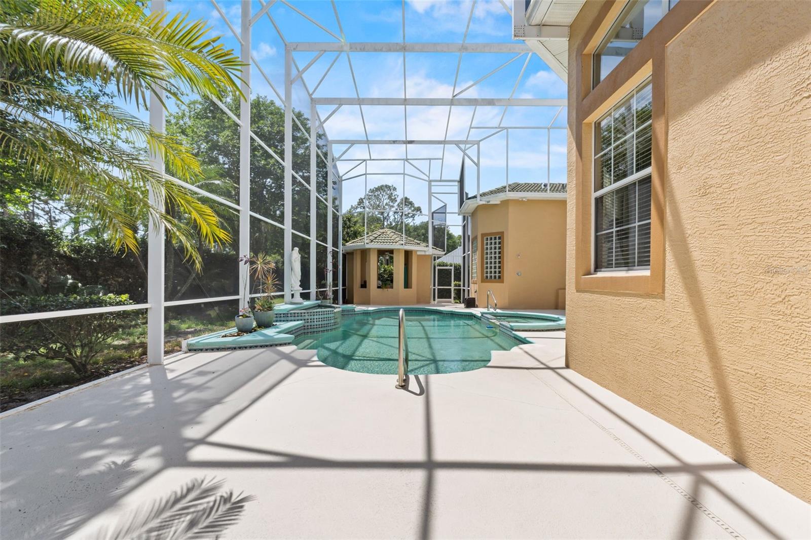 Image 72 of 84 For 7957 Park Place