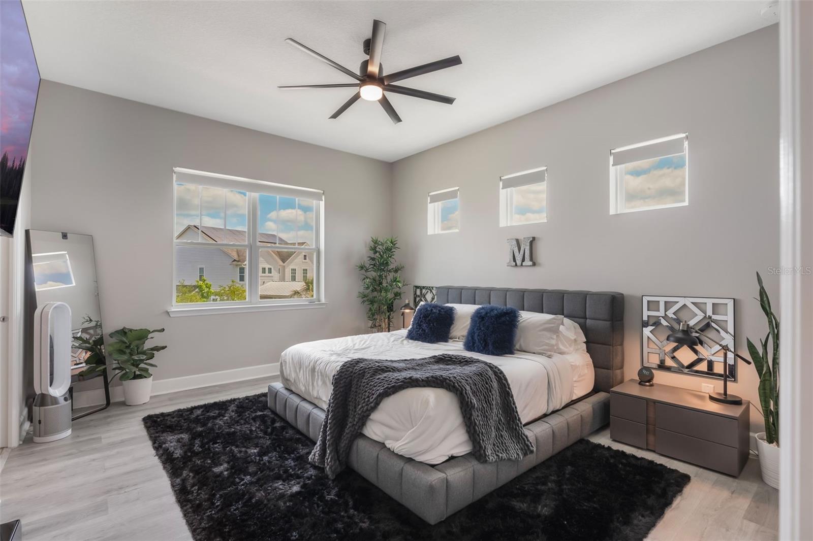 Image 9 of 31 For 9255 Doherty Place