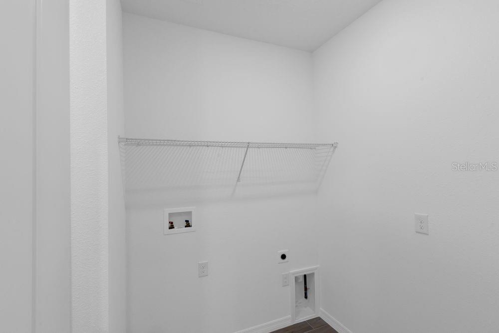 Image 41 of 52 For 861 Junonia Boulevard