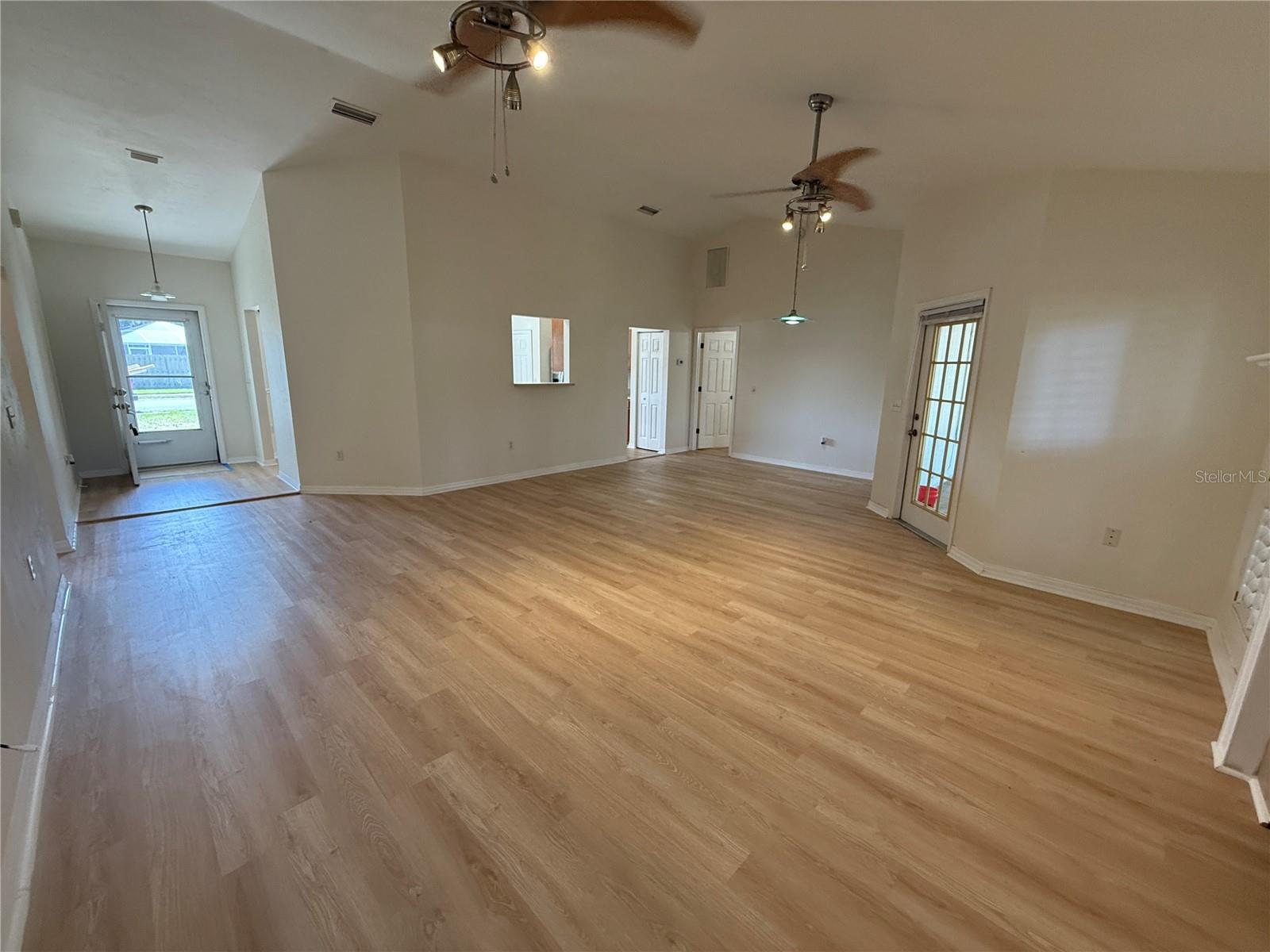 Image 6 of 38 For 5015 78th Way