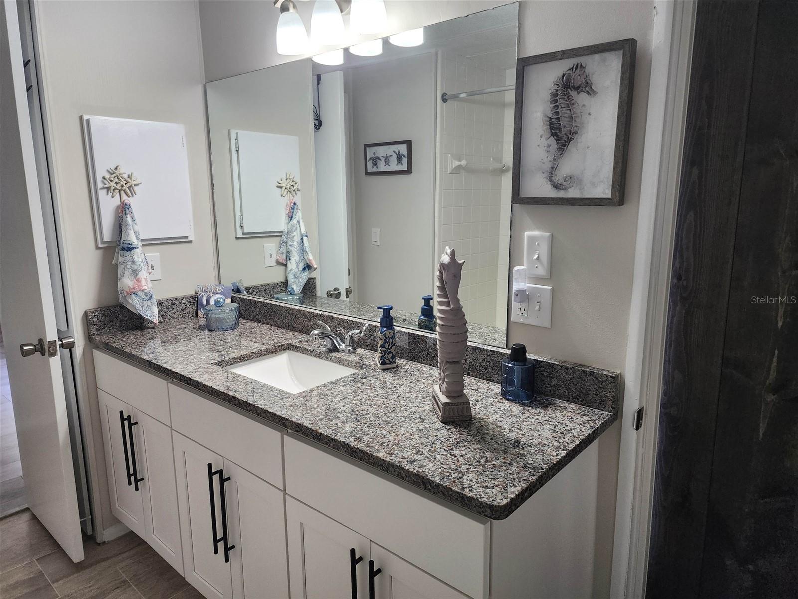 Image 13 of 58 For 2030 Wax Myrtle Drive