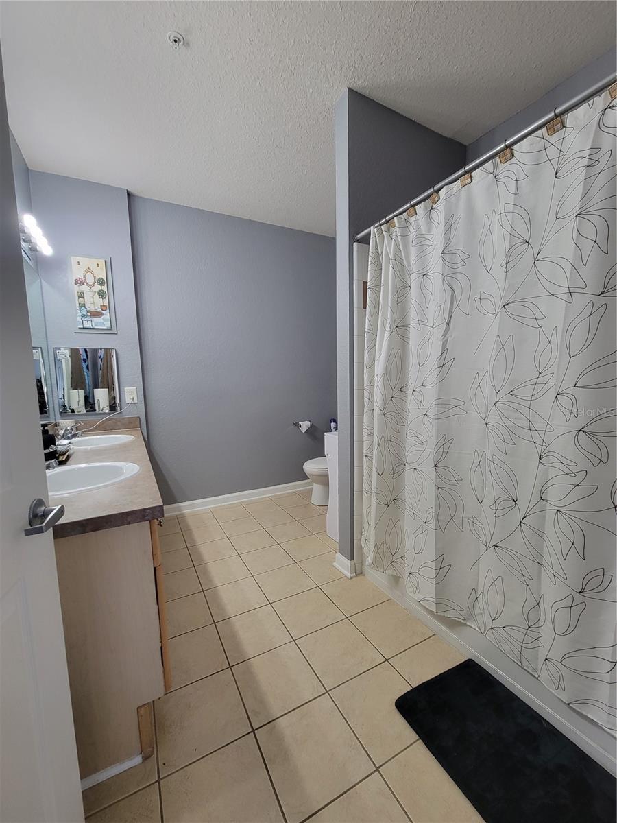 Image 12 of 16 For 204 Terrace Ridge Circle 204