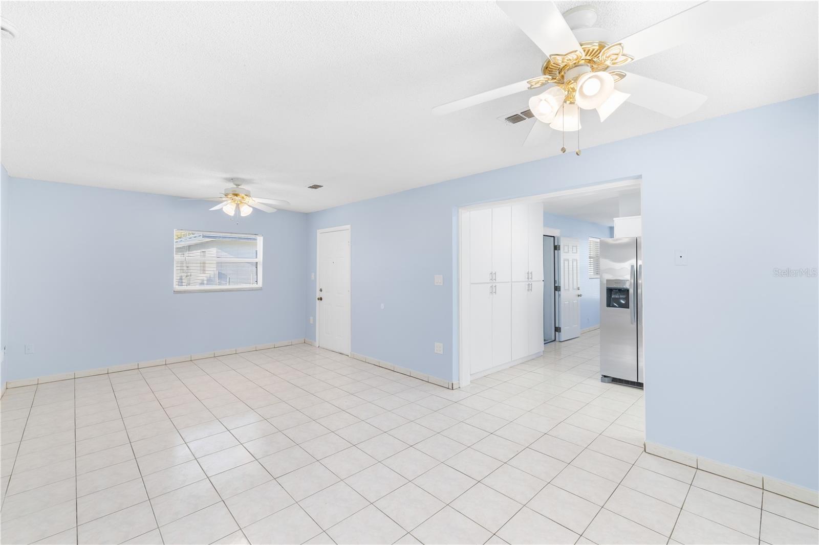 Image 13 of 31 For 604 Oxalis Avenue
