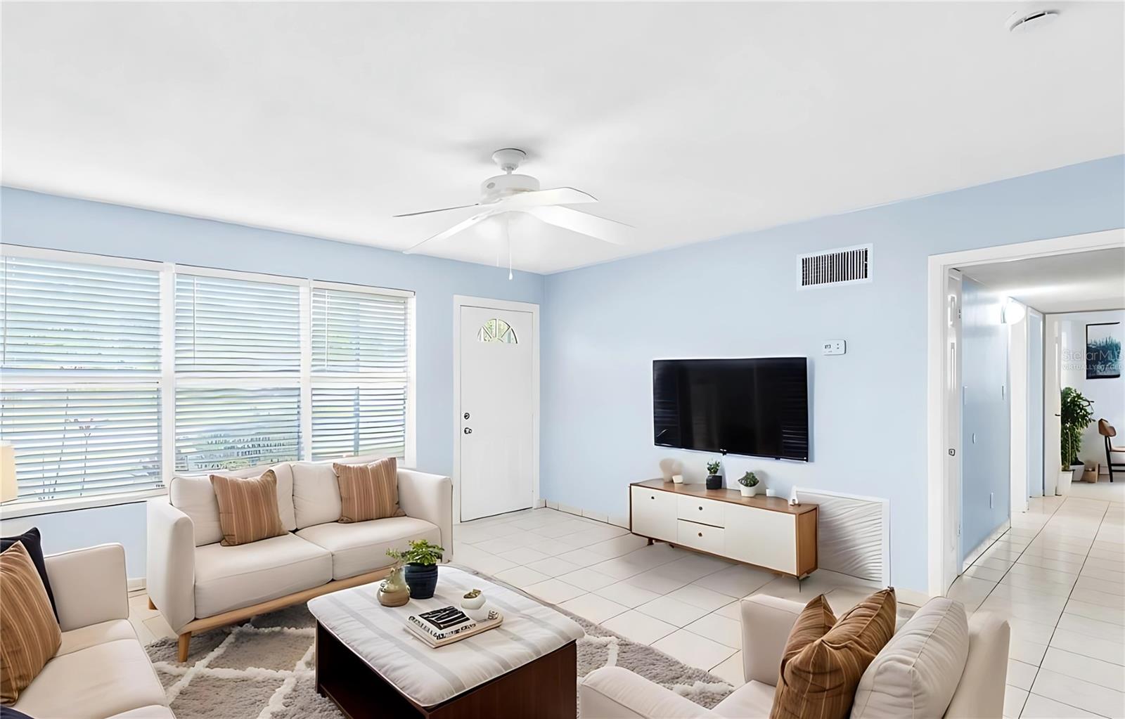 Image 4 of 31 For 604 Oxalis Avenue