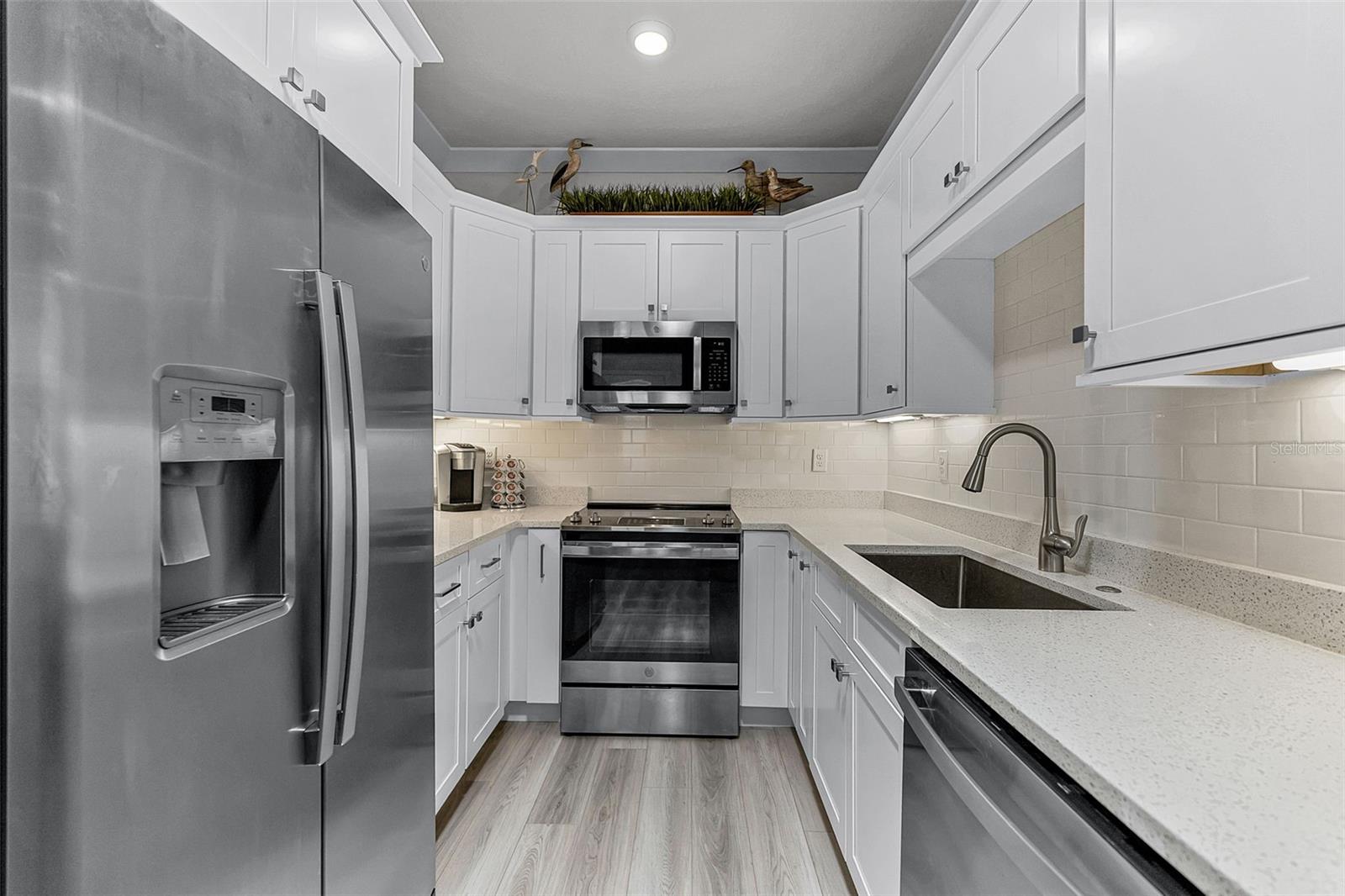 Image 15 of 34 For 3078 Isles Way